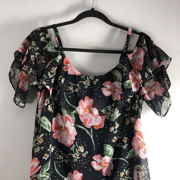 CAbi #5220 Size Small Fairytale Floral Cold Shoulder Blouse Top Shirt Lined‎ - Picture 4 of 16